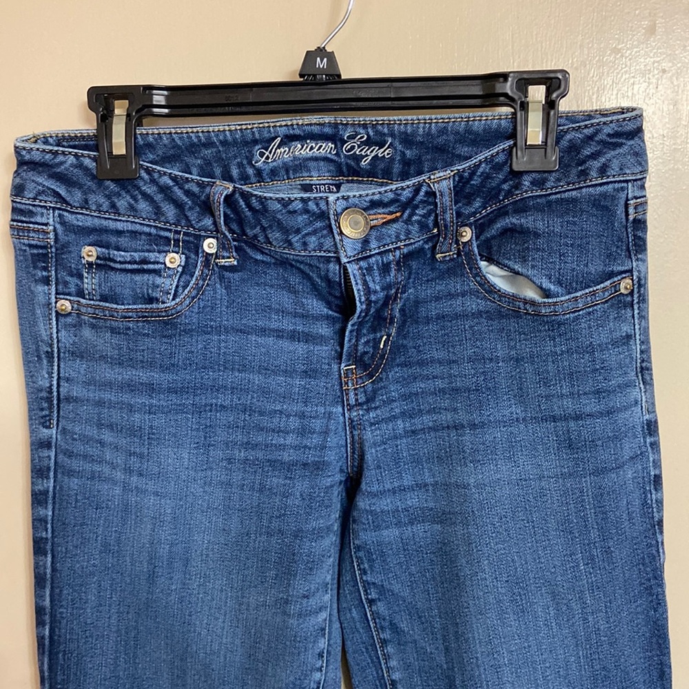 American Eagle Favorite Boyfriend 10 jeans